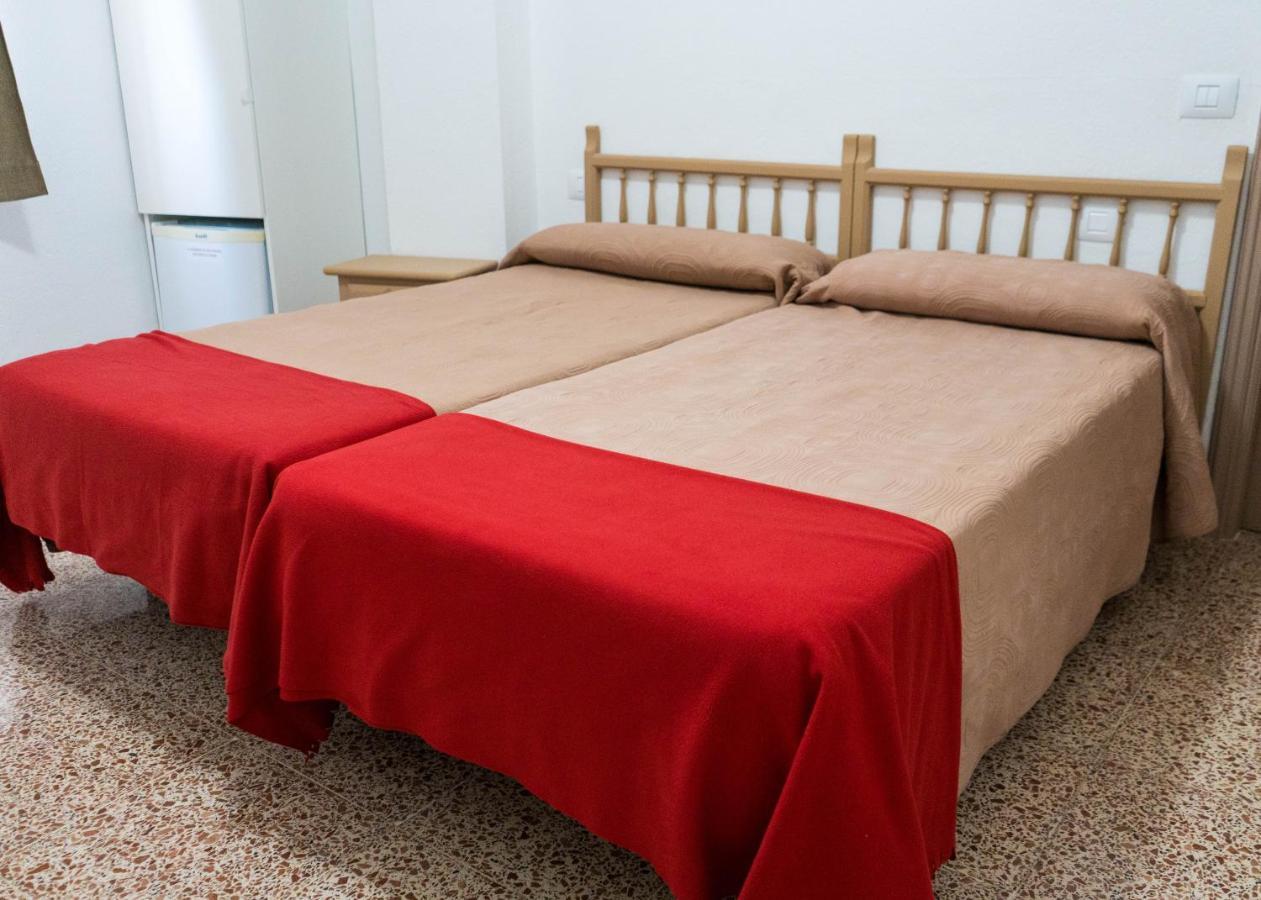 Pension Alcala Екстер'єр фото