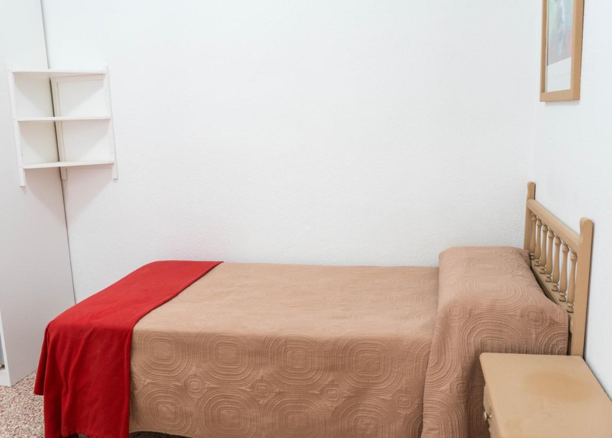 Pension Alcala Екстер'єр фото