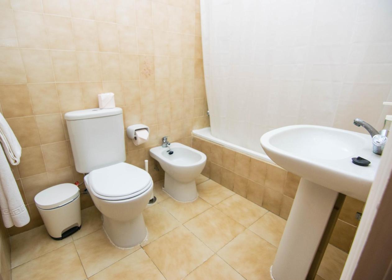 Pension Alcala Екстер'єр фото